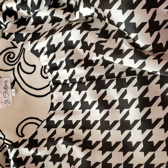 Coat - Picture 6 of 6